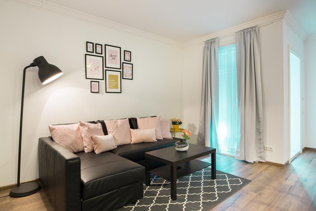Apartmán St.Roland Livu Square Riga Exteriér fotografie
