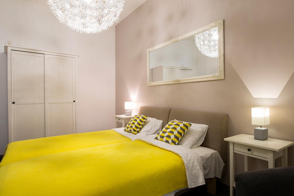 Apartmán St.Roland Livu Square Riga Exteriér fotografie