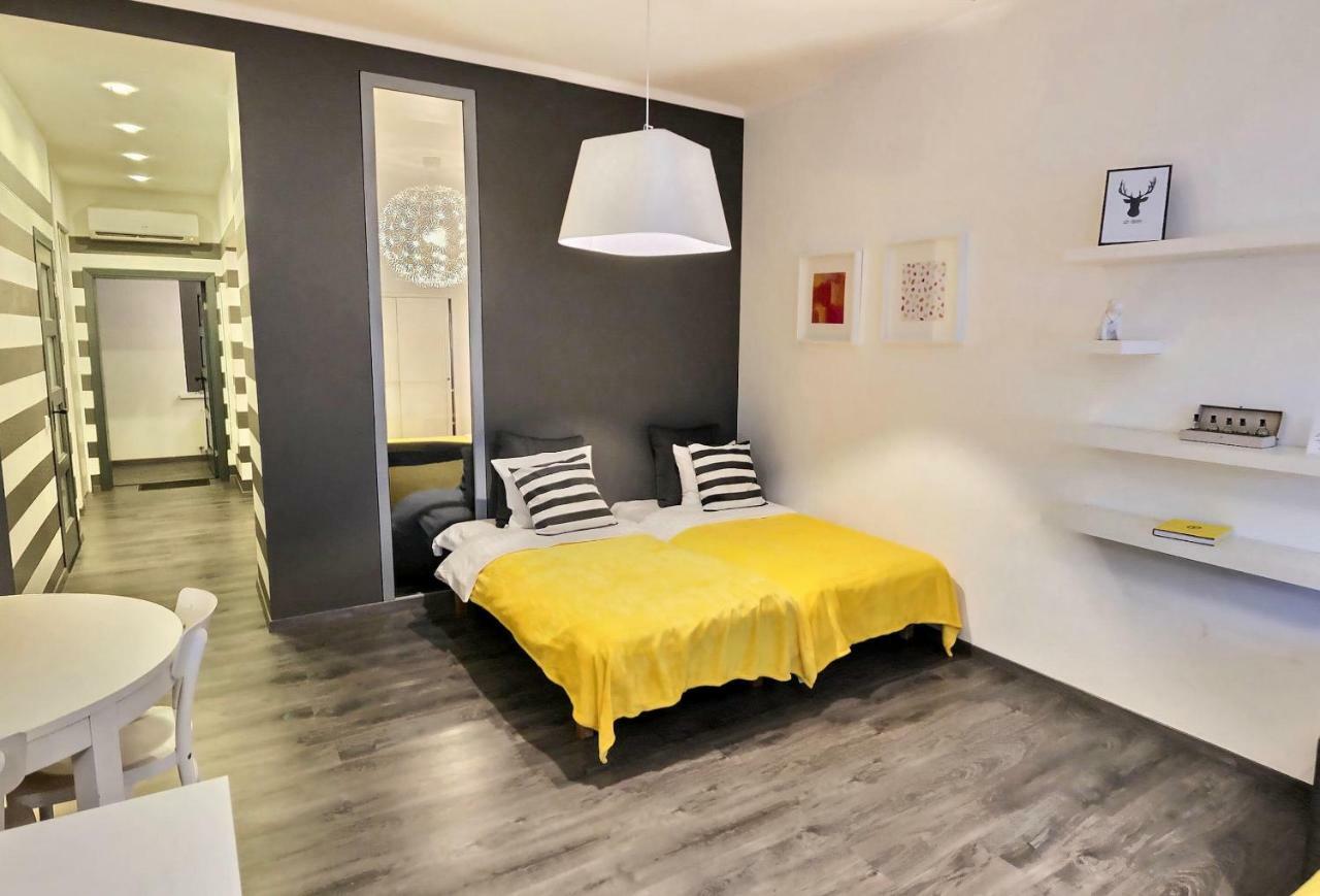 Apartmán St.Roland Livu Square Riga Exteriér fotografie